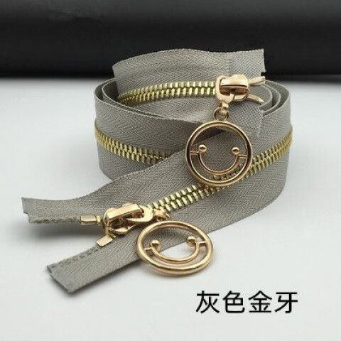 羽绒服双向拉链缩略图
