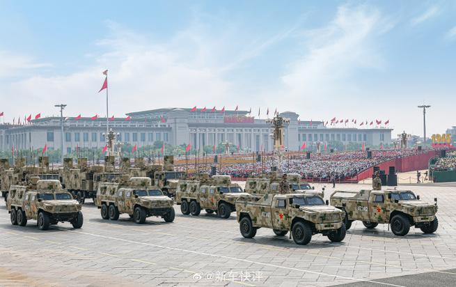 反法西斯阅兵缩略图