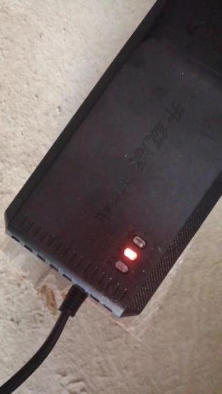 电瓶车充电一直闪红灯缩略图