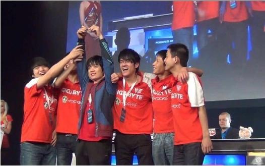IPL5全球总决赛冠军游戏截图