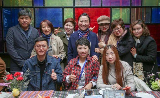 万合群盟游戏截图