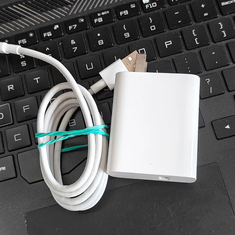 ipad充电器和18w充电器缩略图