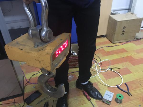 电子吊秤故障与维修缩略图