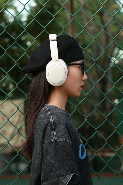 头戴式耳机适合哪类人游戏截图