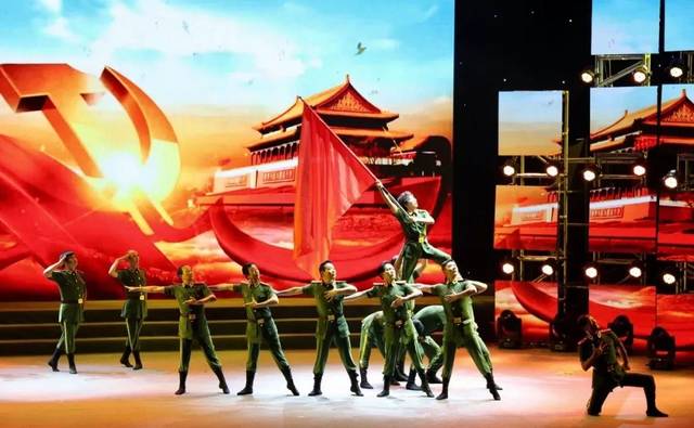 红歌舞蹈视频一等奖缩略图