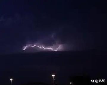 今晚双色球雷雨说彩缩略图