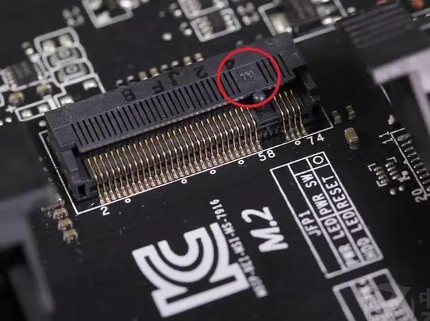 z370主板有几个m2接口缩略图