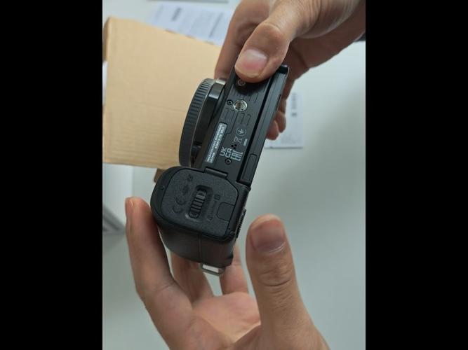 佳能800d闪光灯不弹开游戏截图