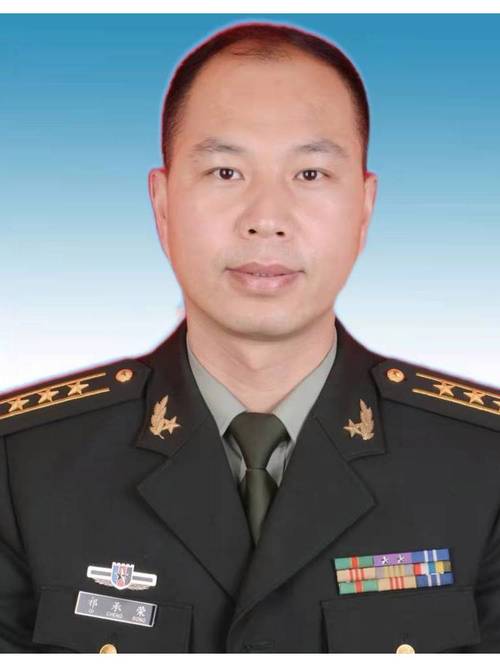 退休副国级警卫多少人缩略图