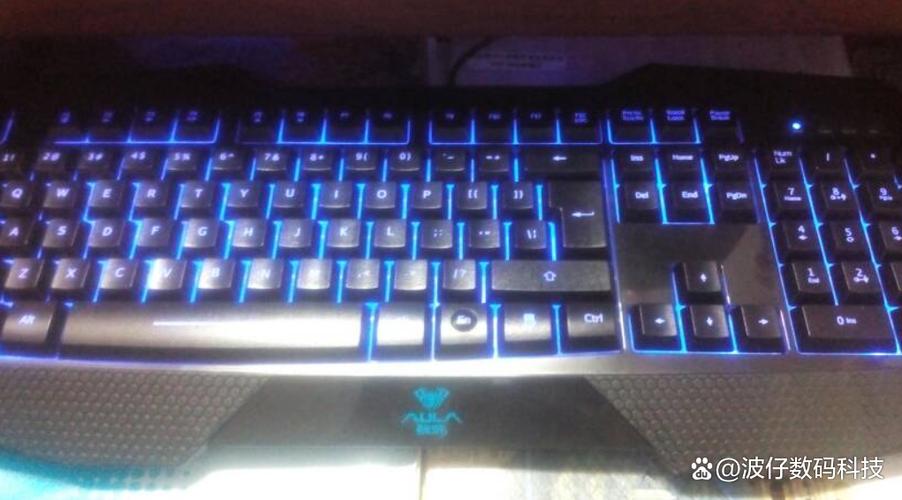 键盘亮灯但是按键无反应缩略图