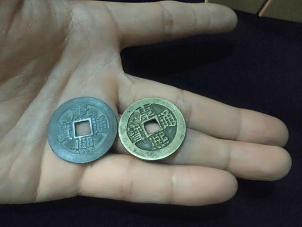 古铜钱怎么清洗铜锈?缩略图