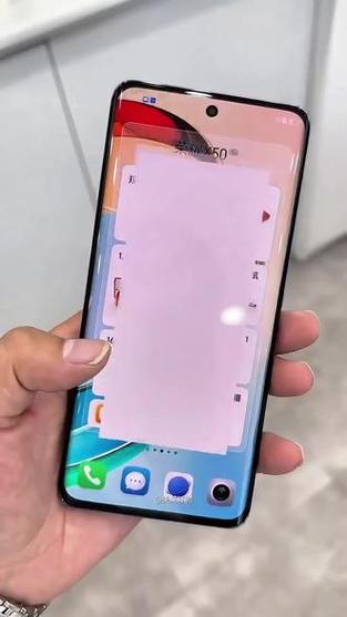 手机贴软膜好还是钢化膜好游戏截图