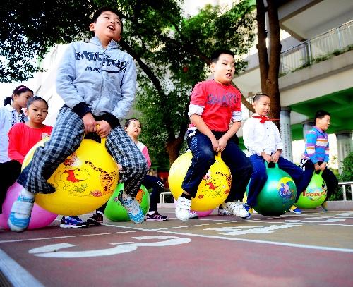 欢乐跳跳球怎么得高分缩略图