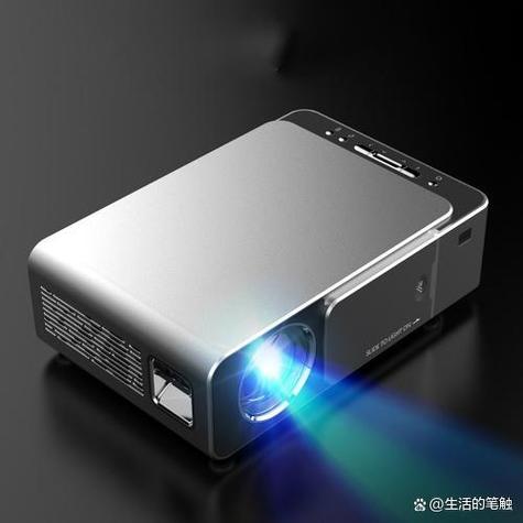 目前性价比最高的投影机缩略图