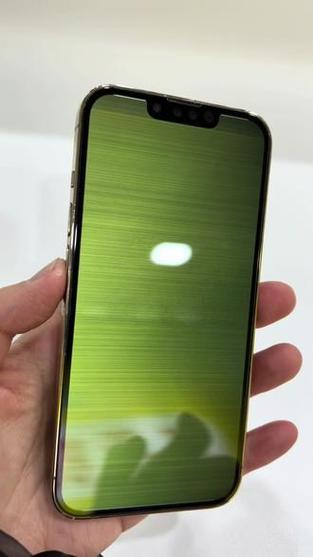 华为mate30拍照绿屏缩略图