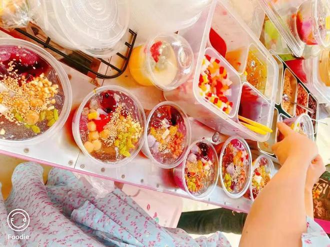 冰粉粉小吃摆摊卖缩略图