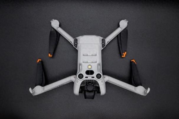 大疆御mini4缩略图