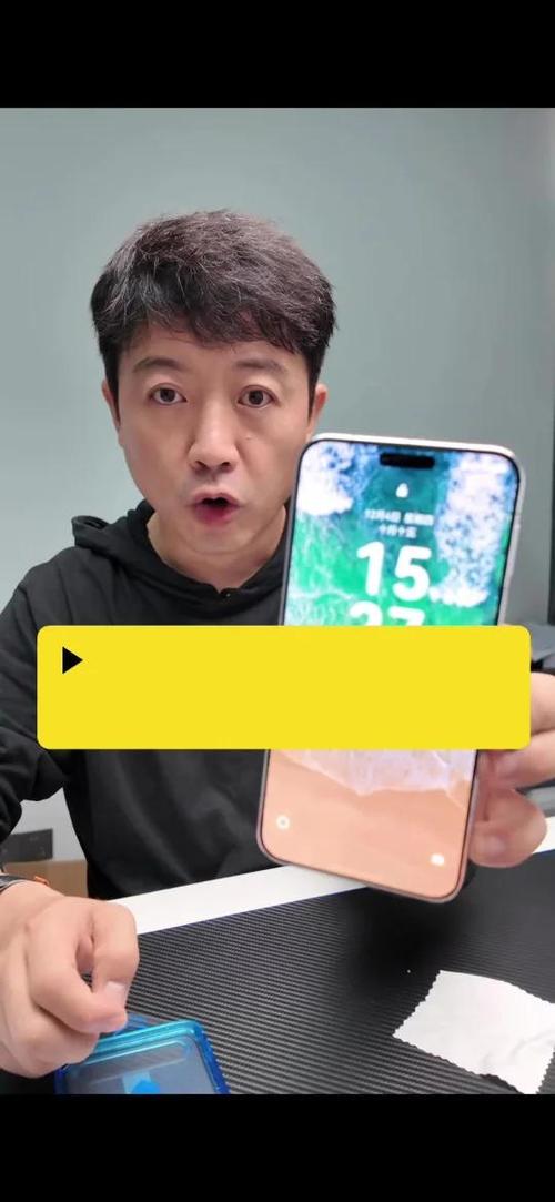 华为mate80新机需要贴膜吗缩略图