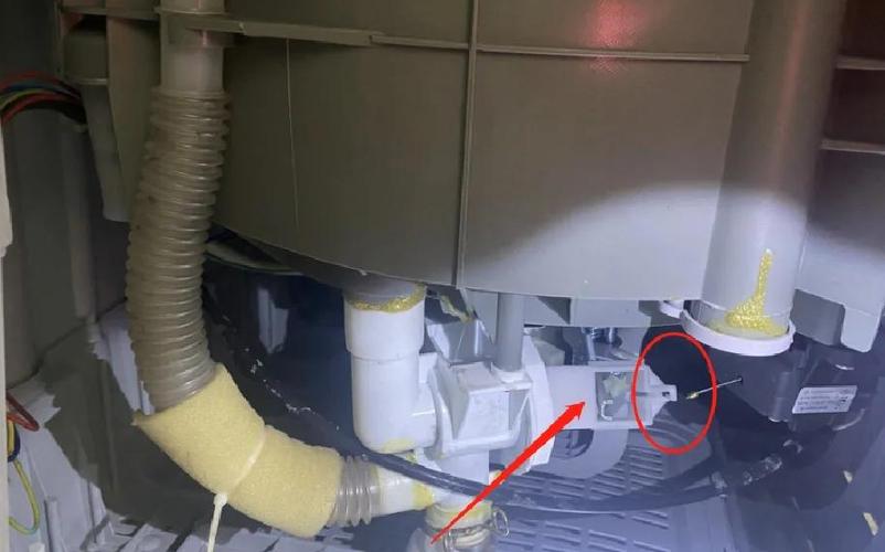 洗衣机排水旋钮的拆卸游戏截图