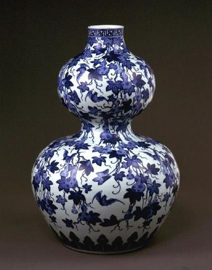 青花瓷花瓶一般多少钱缩略图