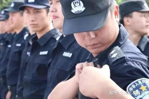 普通人怎么能当警察游戏截图