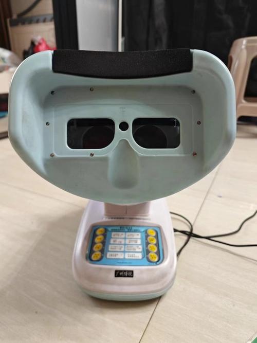 弱视训练仪缩略图