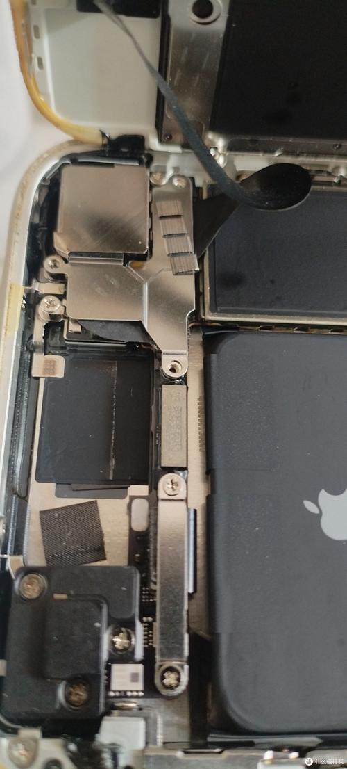 修苹果8摄像头多少钱游戏截图