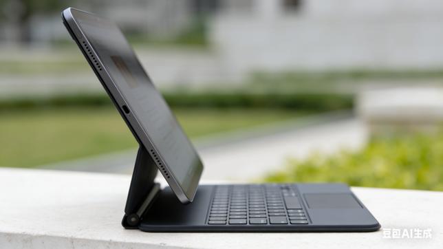蓝牙键盘连接ipad pro缩略图