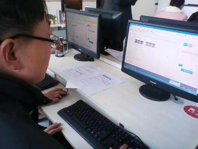 智学网线上考试游戏截图