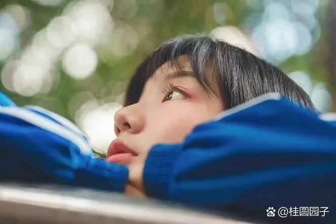 和一个初恋男生谈恋爱缩略图