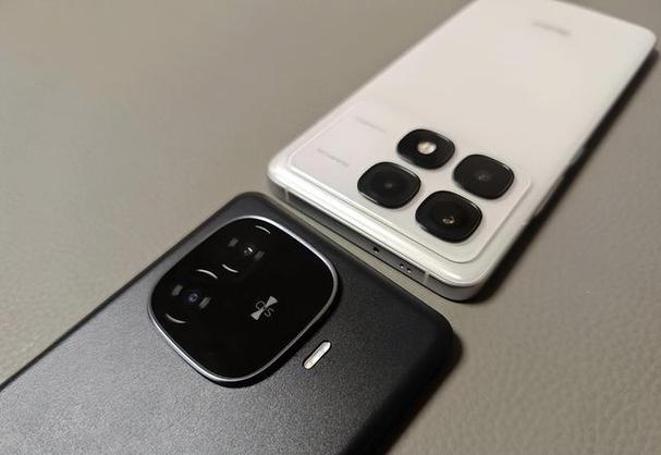 iqoo和redmi性价比哪个高缩略图