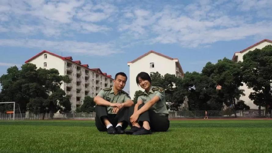 美少女战士cp官配游戏截图