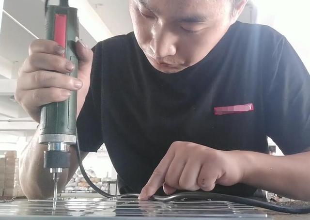 打螺丝赚钱版下载缩略图