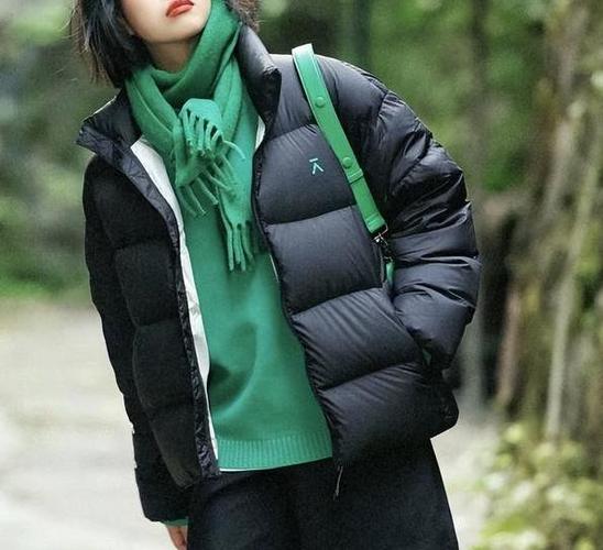 长款羽绒服改短教程游戏截图