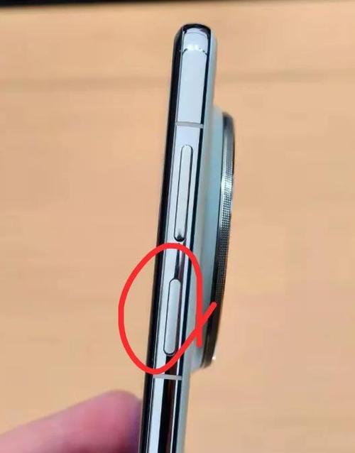 侧边指纹容易坏吗游戏截图
