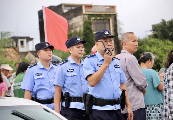 巡警是警察吗图标