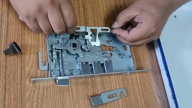 锁拆卸图解教程缩略图