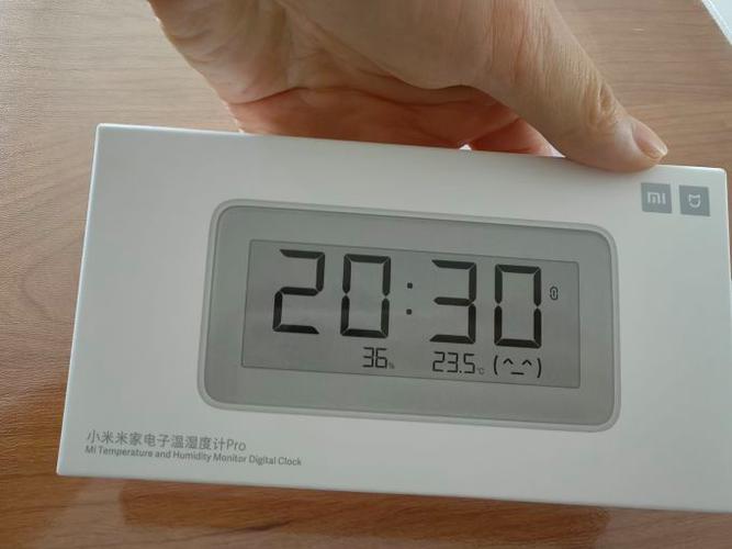 桌面时钟被删了怎么恢复缩略图