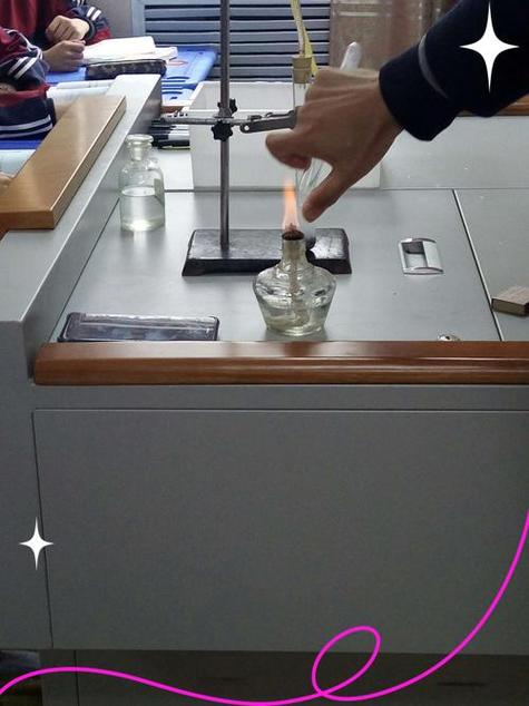 检验氢气听到尖锐的爆鸣声缩略图