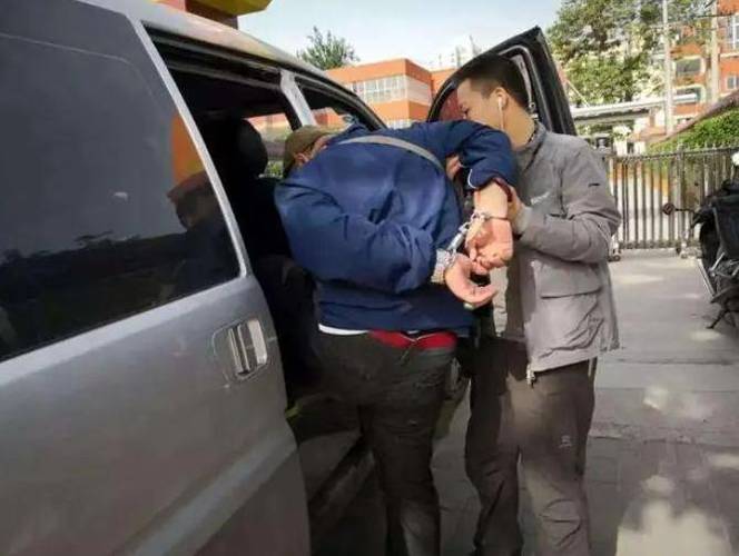 警察抓人会将手机关机吗缩略图