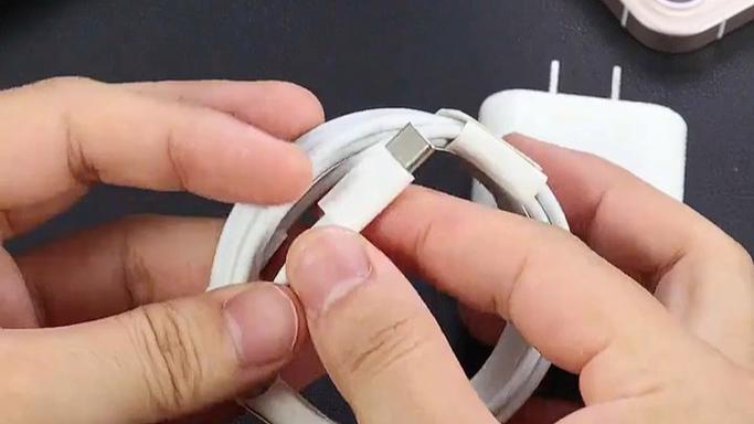 ipadair4支持30w快充吗游戏截图