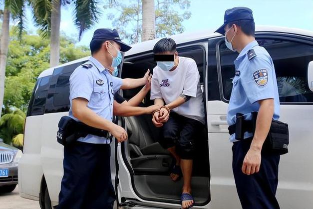 惩罚警察缩略图
