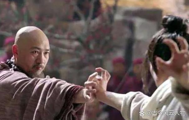 乾坤大挪移电影缩略图