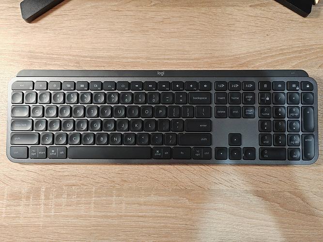 罗技无线键盘没反应缩略图