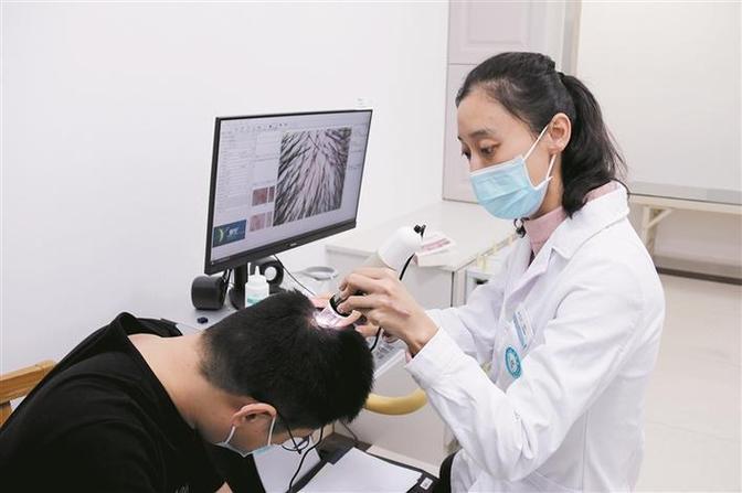皮肤镜怎么做检查游戏截图