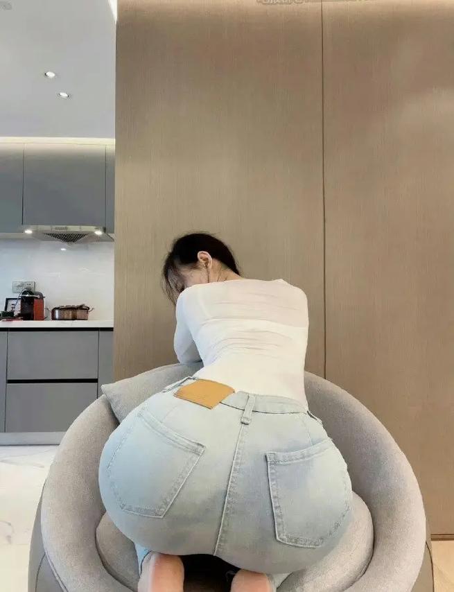 成人黄网站18㊙️免费看蜜臀缩略图