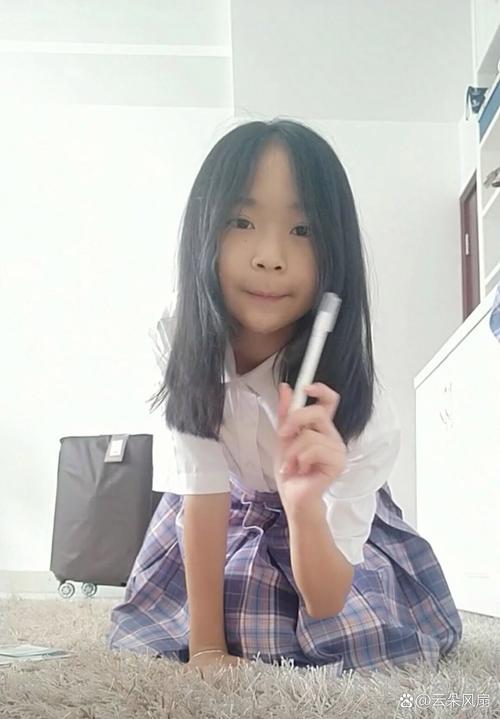 14岁初中生张婉莹暑假作业免费缩略图